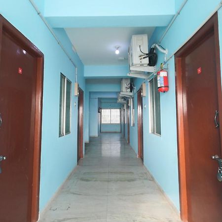 Oyo Flagship 48158 Ss Towers Hotel Podanur Exterior foto